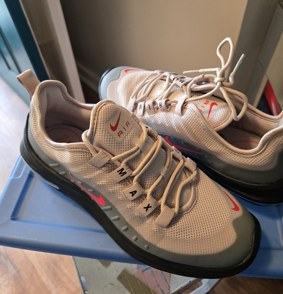 Nike Air Maxx Axis Desert Sand Crimson.  Size 6.5